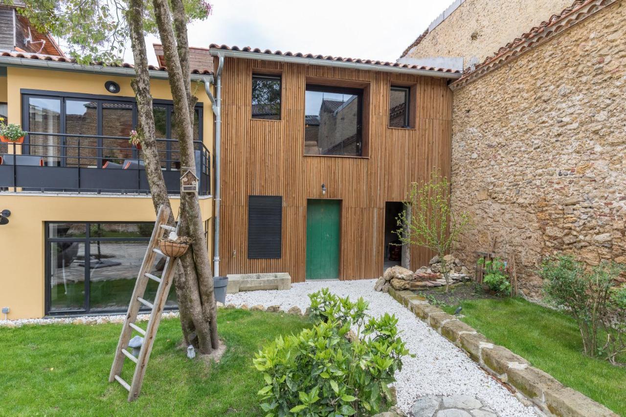 モン・ド・マルサン Le Logis D'Augustin Bed & Breakfast エクステリア 写真